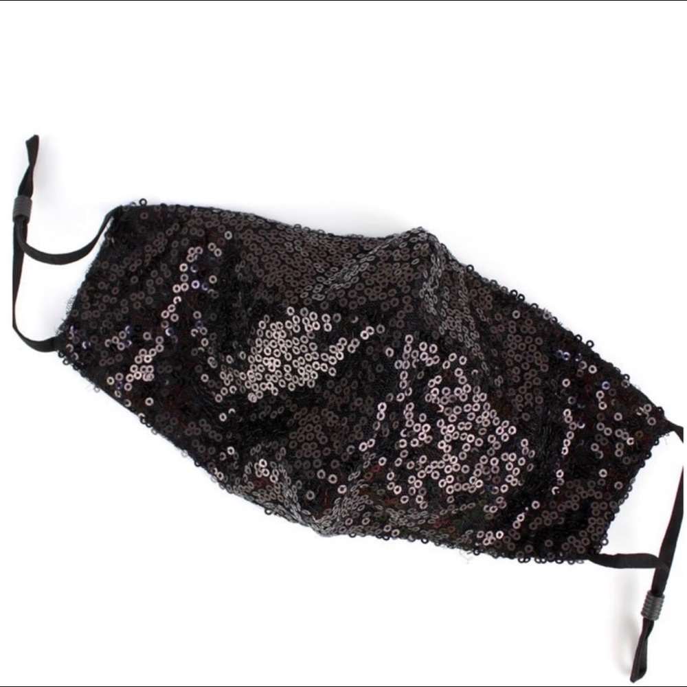 Sequin facemask